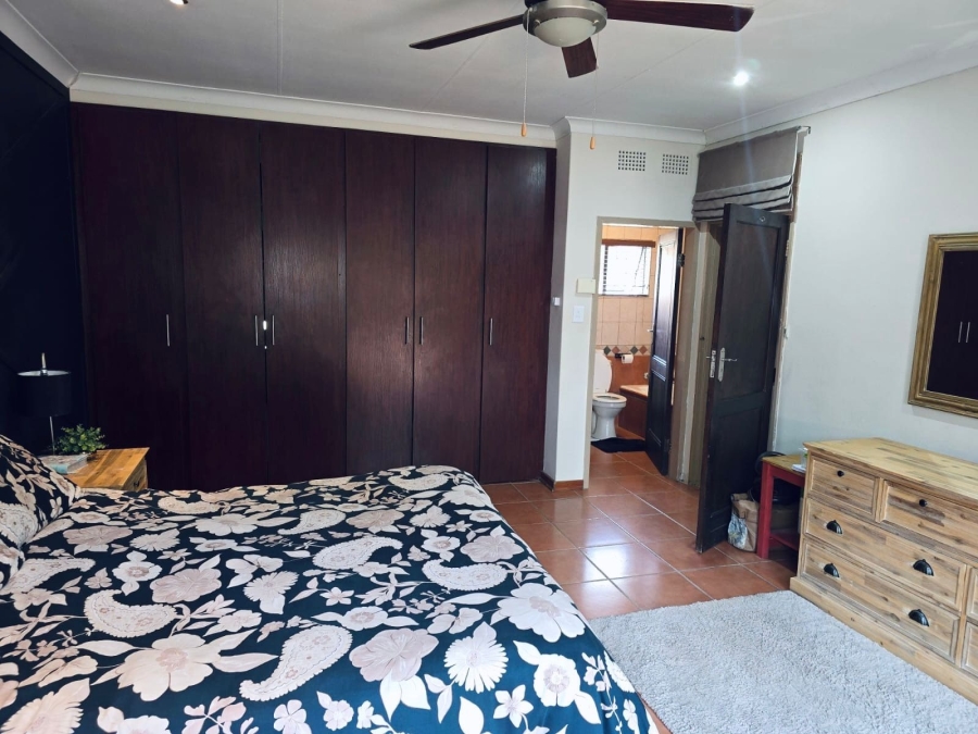 4 Bedroom Property for Sale in Protea Park North West